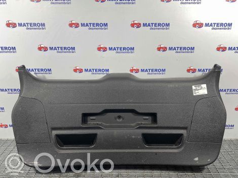 BMW 2 F45 Tailgate trim 