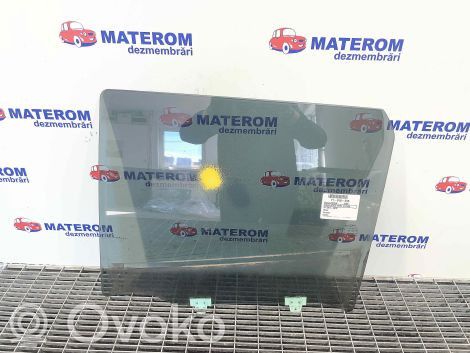 Dacia Sandero II Rear door window glass 