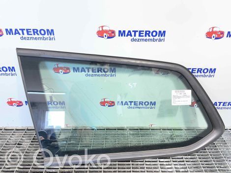 Volkswagen PASSAT B8 Seitenscheibe hinten 