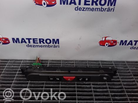 Land Rover Discovery 3 - LR3 Schalter Warnblinkanlage 