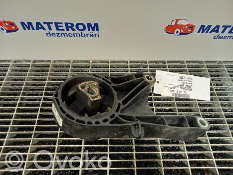 Opel Astra J Vaihdelaatikon kiinnitys 