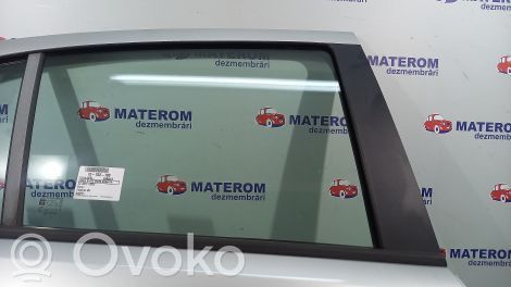 Opel Corsa D Takaoven ikkunalasi
