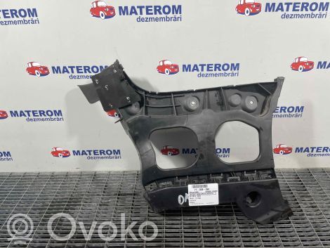 Ford Transit Courier Soporte de montaje del parachoques trasero 