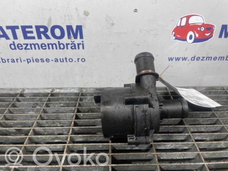Volkswagen PASSAT B8 Pompa cyrkulacji / obiegu wody 