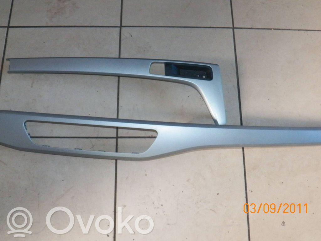 Audi A4 S4 B9 8W Dekorleiste Zierleiste Blende Handschuhfach 