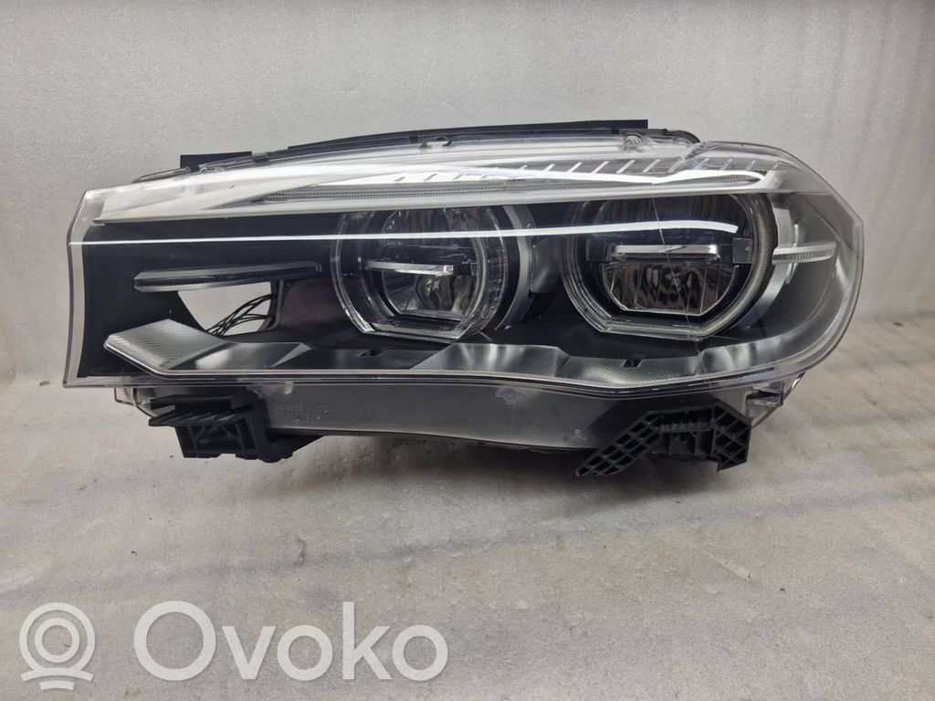 BMW X5 F15 Lampa przednia 