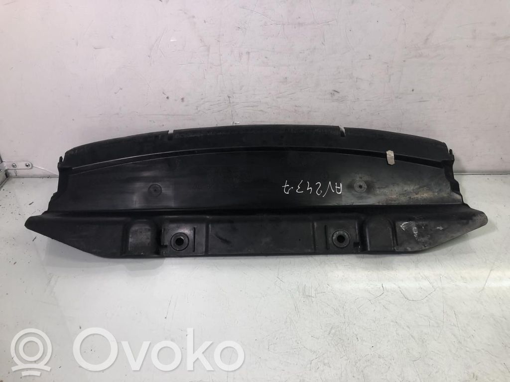 BMW 1 E81 E87 Engine cover (trim) 
