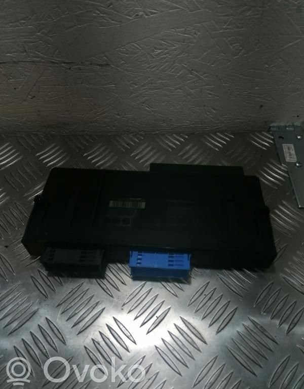 BMW 1 E81 E87 Engine control unit/module 