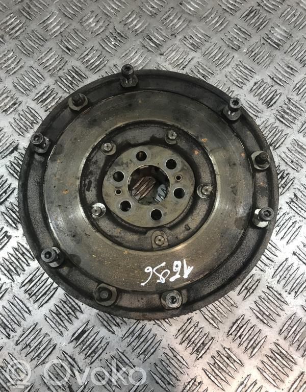 BMW 1 E81 E87 Divmasu spararats 