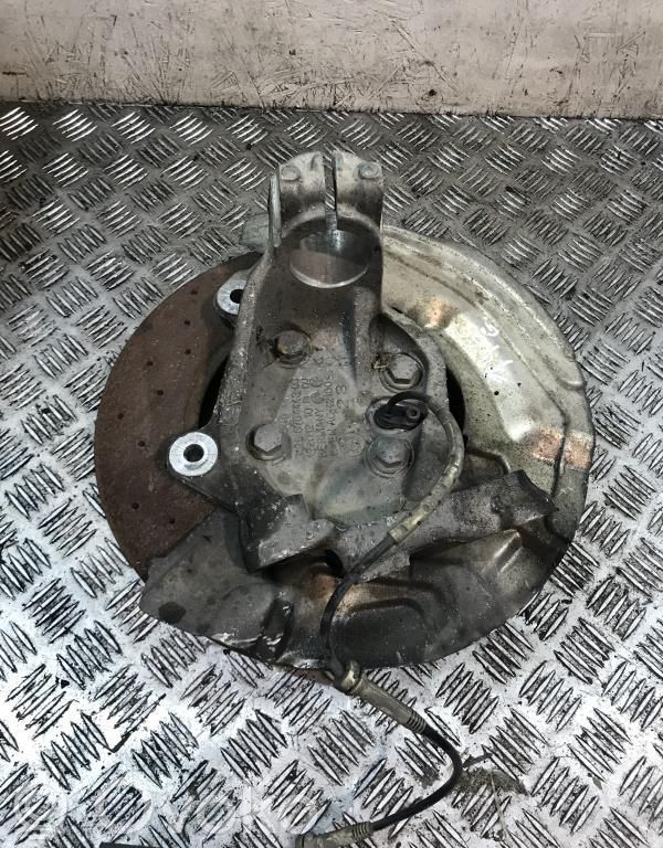 Front wheel hub   31216793923
