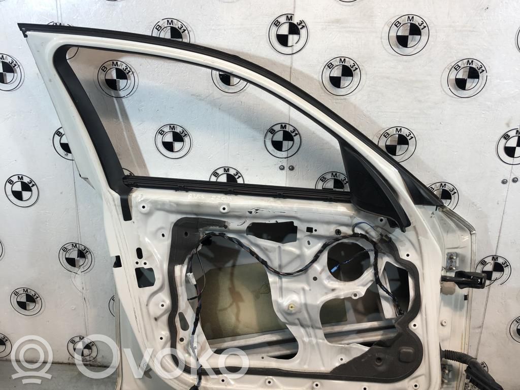Front door   41515A2A381