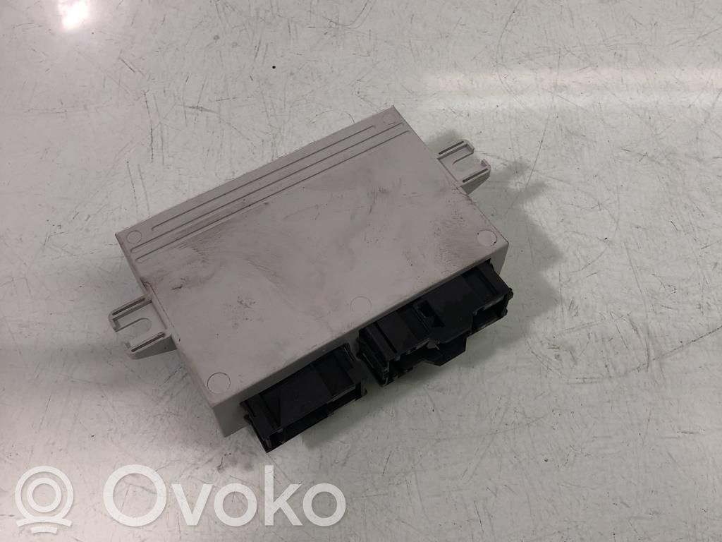 BMW 1 E82 E88 Engine control unit/module 