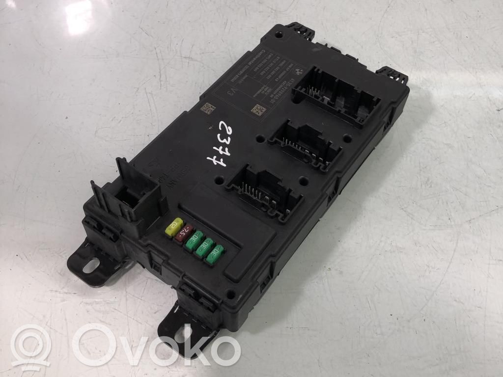 BMW 1 F20 F21 Drošinātāju bloks 