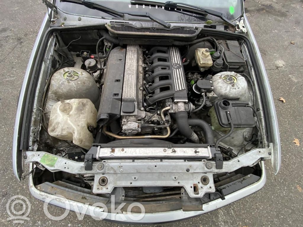 BMW 3 E36 Moottorinohjausyksikön sarja ja lukkosarja 