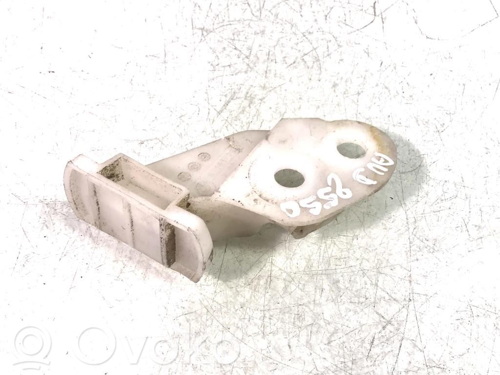 Fender mounting bracket   51118195296