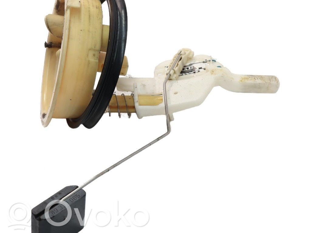 BMW 3 E46 Fuel level sensor 