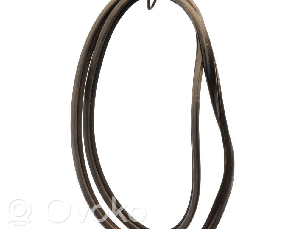 BMW 3 E46 Gumowa uszczelka bagażnika tylnego / Na karoserii 