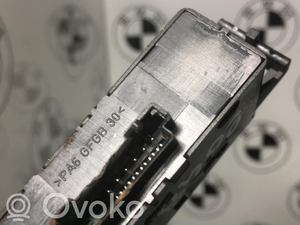 Electric window control switch   61316902179