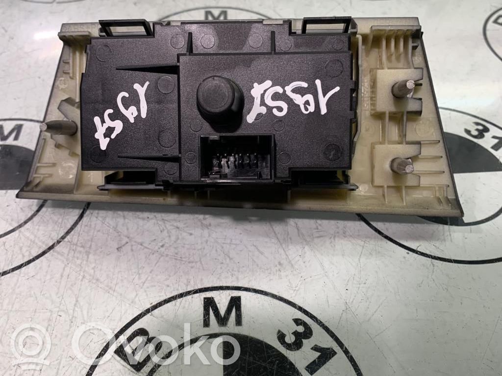 Light switch   63126948180