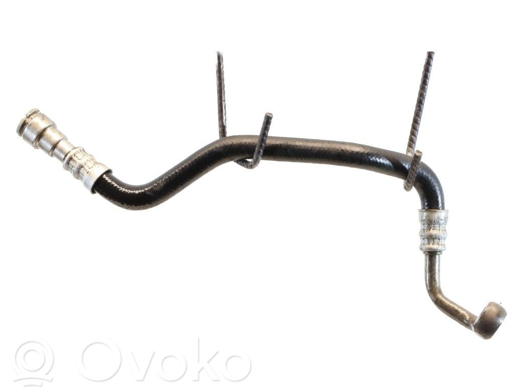 Ohjaustehostimen letkusto   32416774306