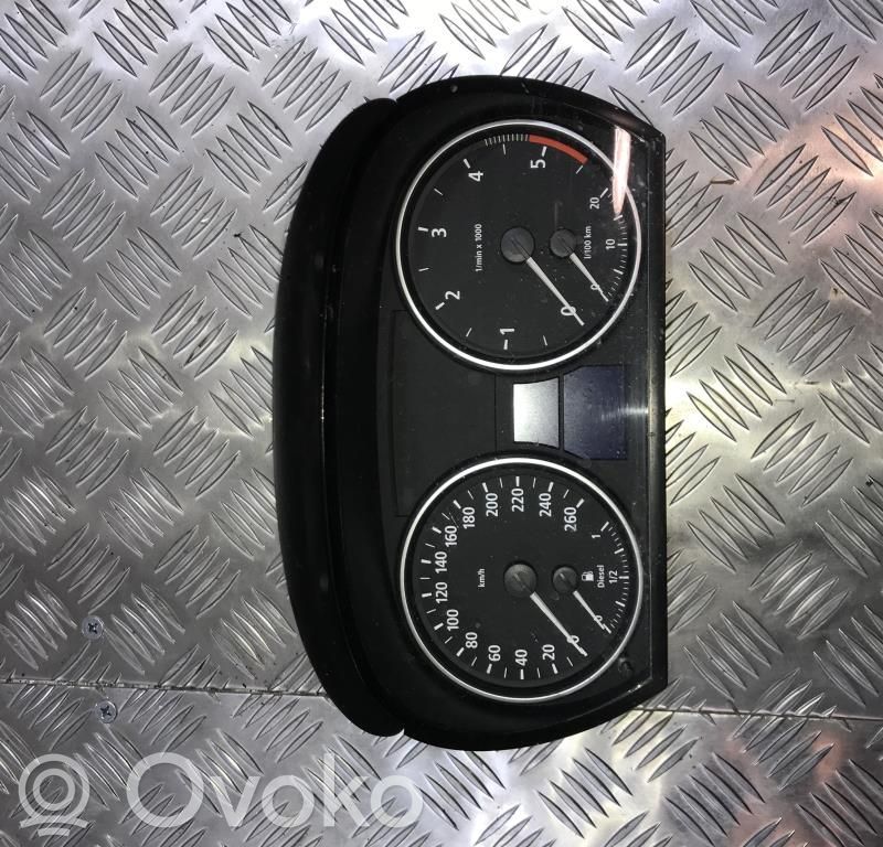 BMW 3 E90 E91 Nopeusmittari (mittaristo) 