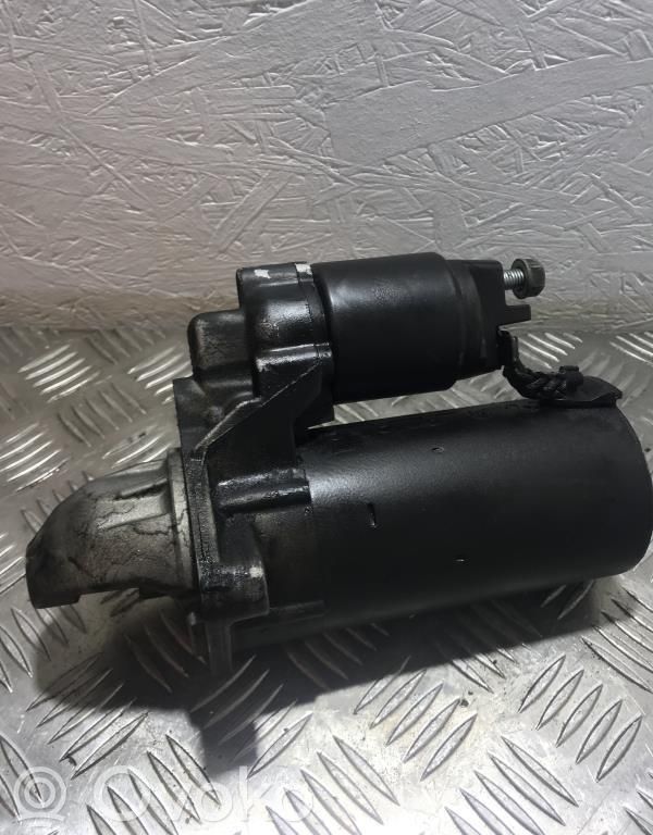 Starteris   12417798035
