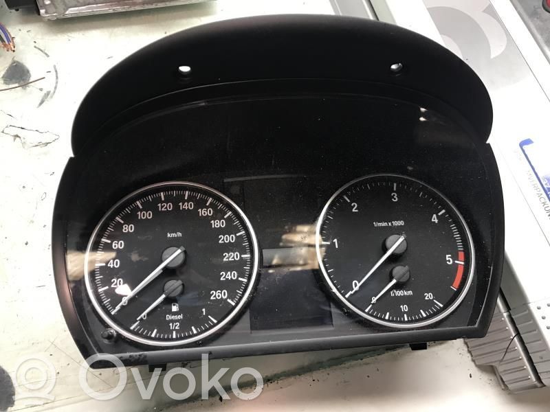 BMW 3 E90 E91 Speedometer (instrument cluster) 