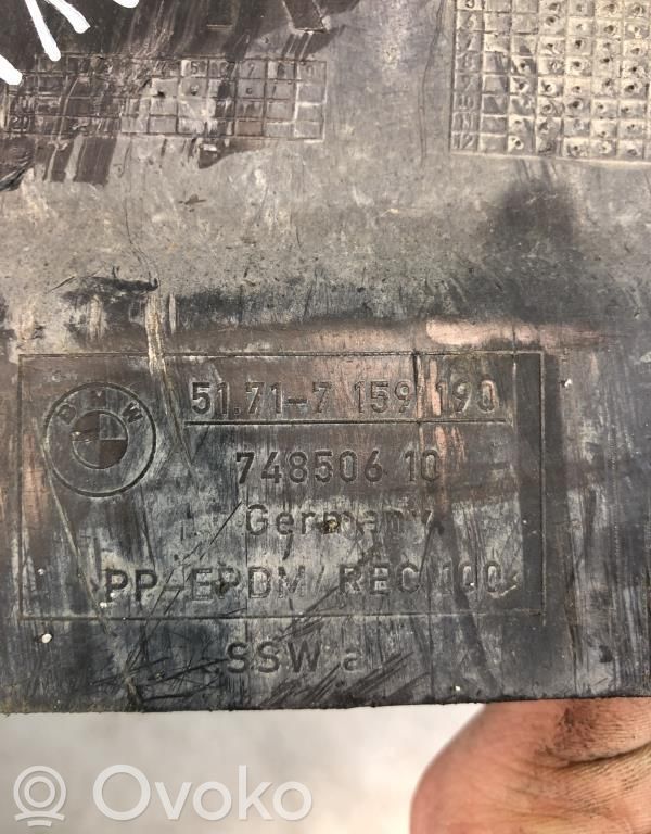 Apakšspārns   51717159190