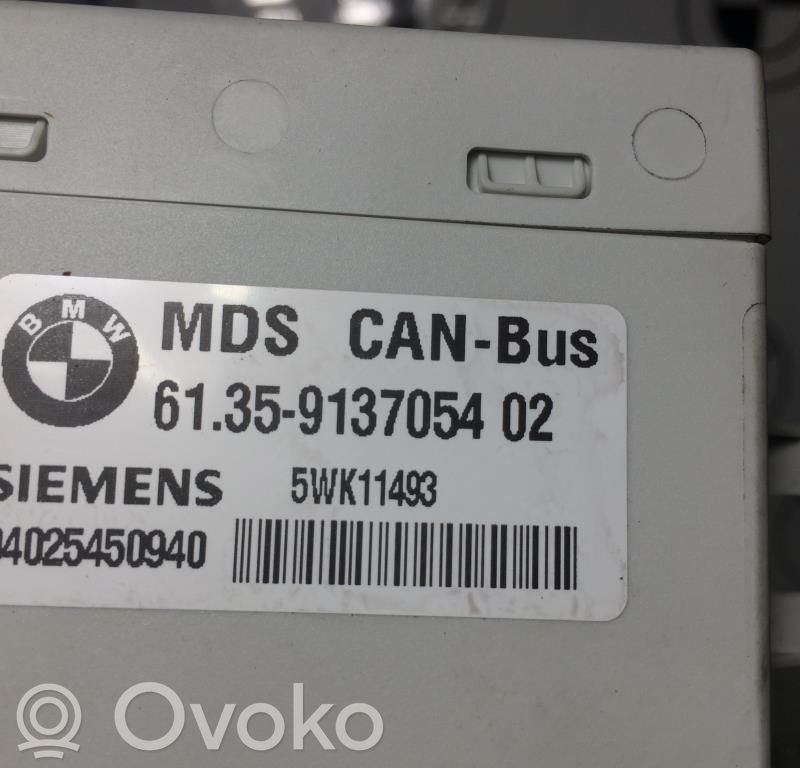 Unidad de control/módulo del motor   61359137054