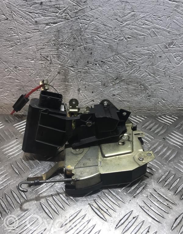 BMW 5 E34 Front door lock 
