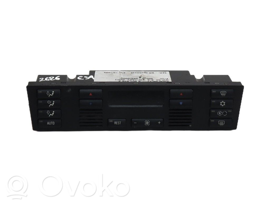 BMW 5 E39 Climate control unit 
