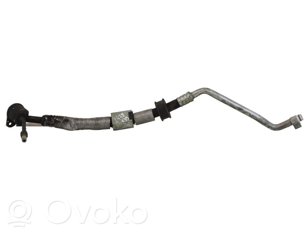 BMW 5 E39 Ilmastointilaitteen putki (A/C) 