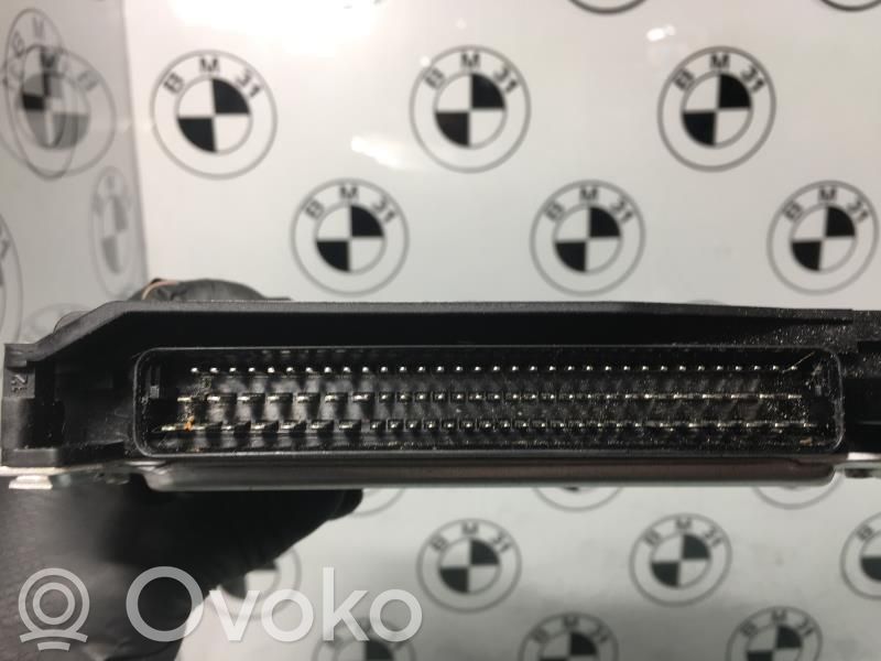 BMW 5 E39 Engine control unit/module 