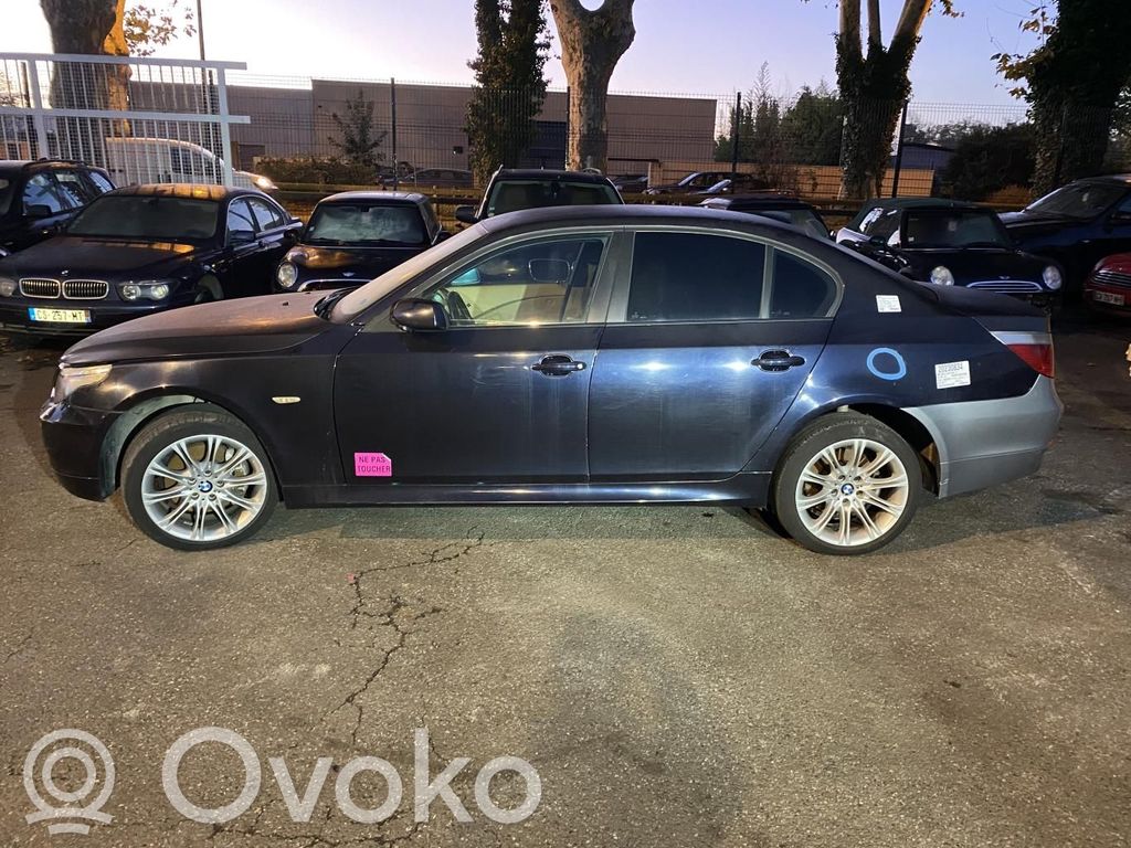 BMW 5 E60 E61 Sagtis diržo galine 
