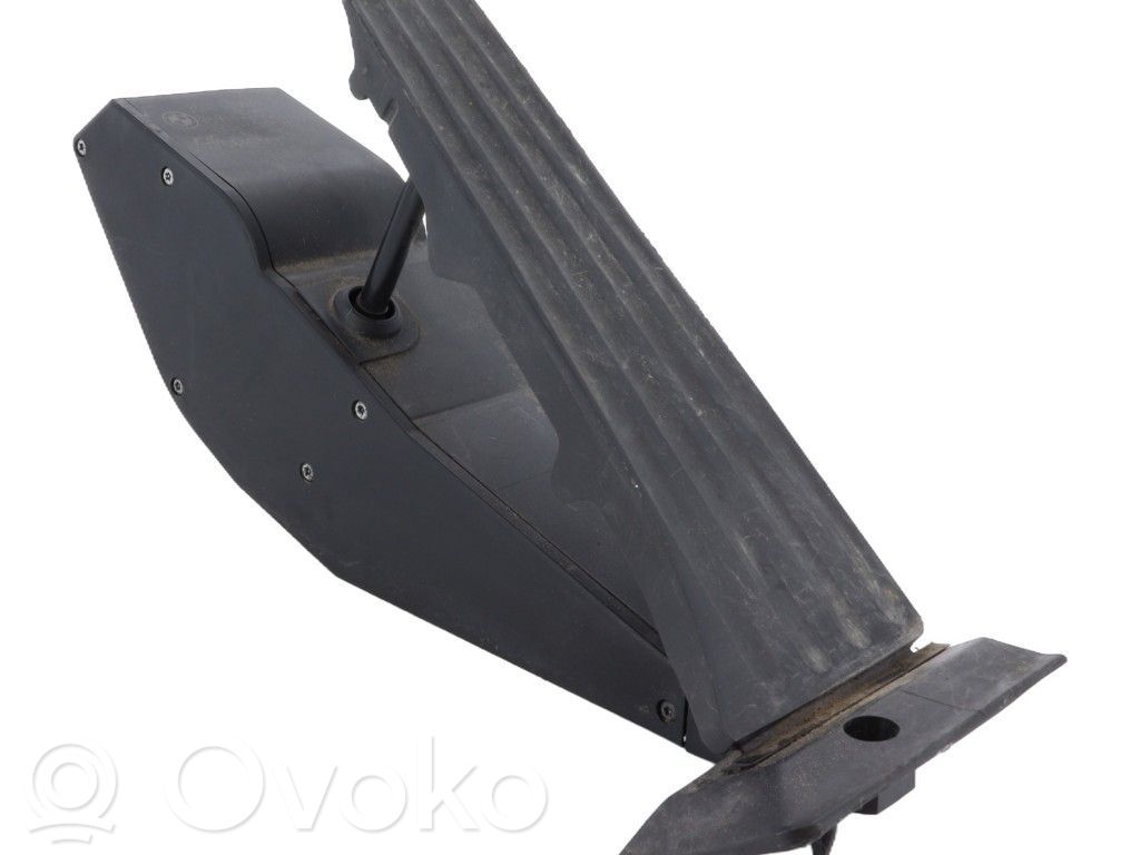 Akceleratoriaus pedalas   35406889823