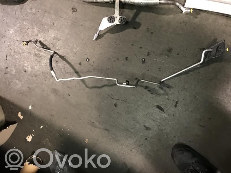 BMW 5 E60 E61 Air conditioning (A/C) pipe/hose 