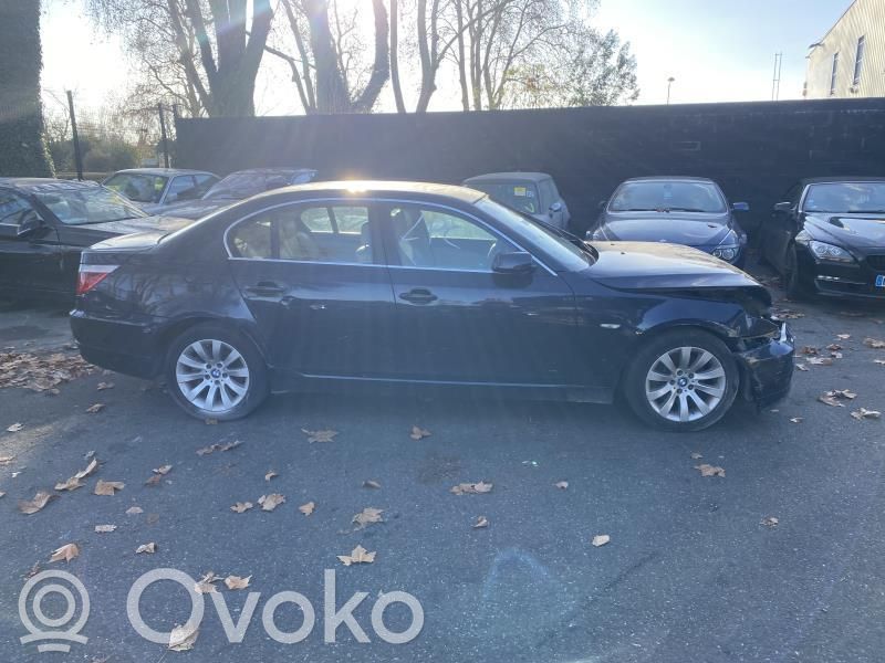 BMW 5 E60 E61 Lūkas komplekts 