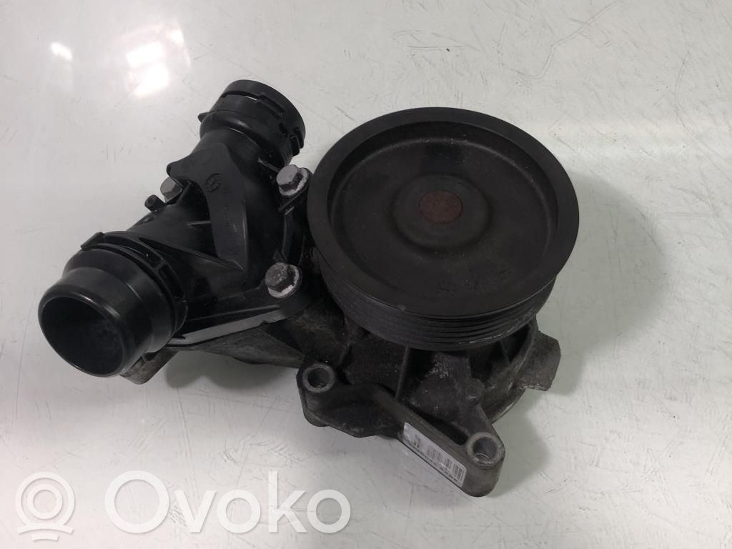 BMW 5 E60 E61 Pompe de circulation d'eau 