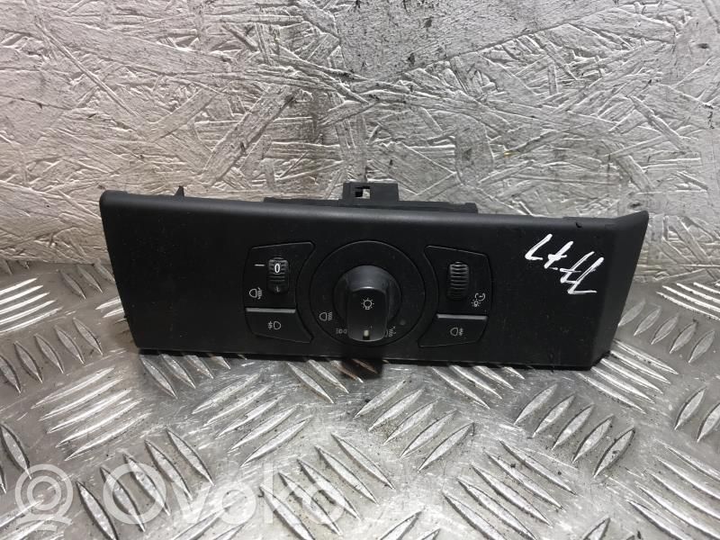 Lichtschalter   61316925251