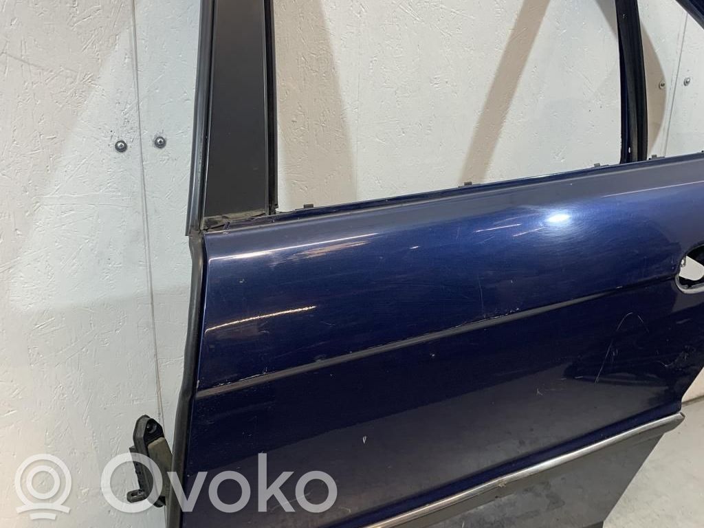 BMW 7 E38 Galinės durys 