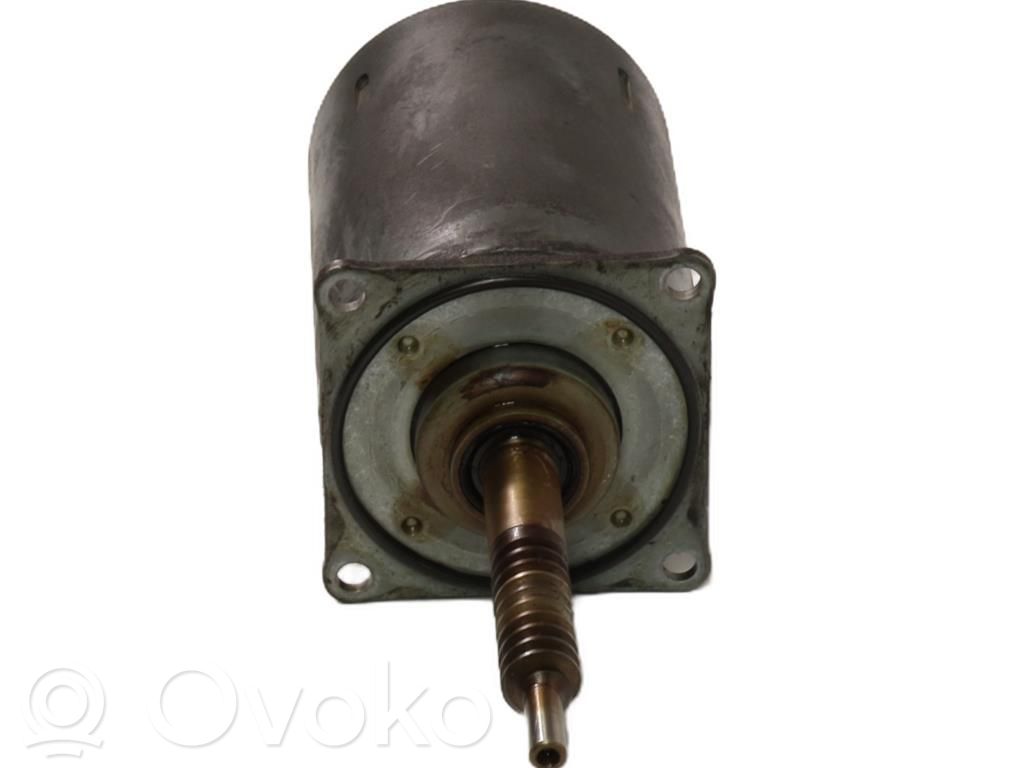 BMW 7 E65 E66 Motor 