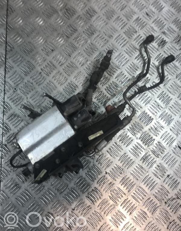 BMW 7 E65 E66 Avattavan katon hydraulipumppu 