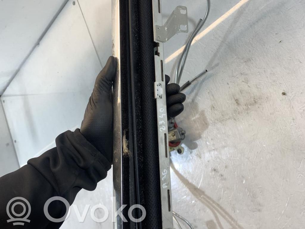 BMW 7 E65 E66 Skydelis nuo saulės 