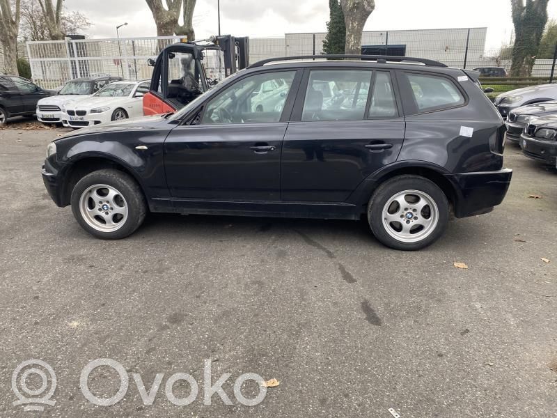 BMW X3 E83 Sill 