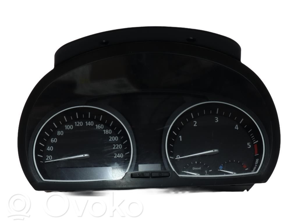 BMW X3 E83 Speedometer (instrument cluster) 