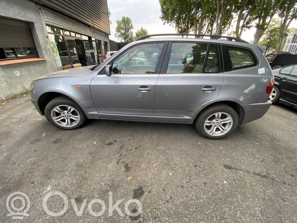 BMW X3 E83 Sill 