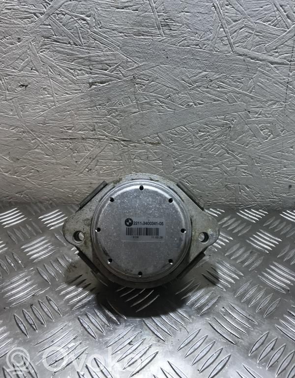BMW X3 E83 Engine mount bracket 
