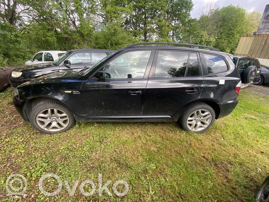BMW X3 E83 Galinis traversas 