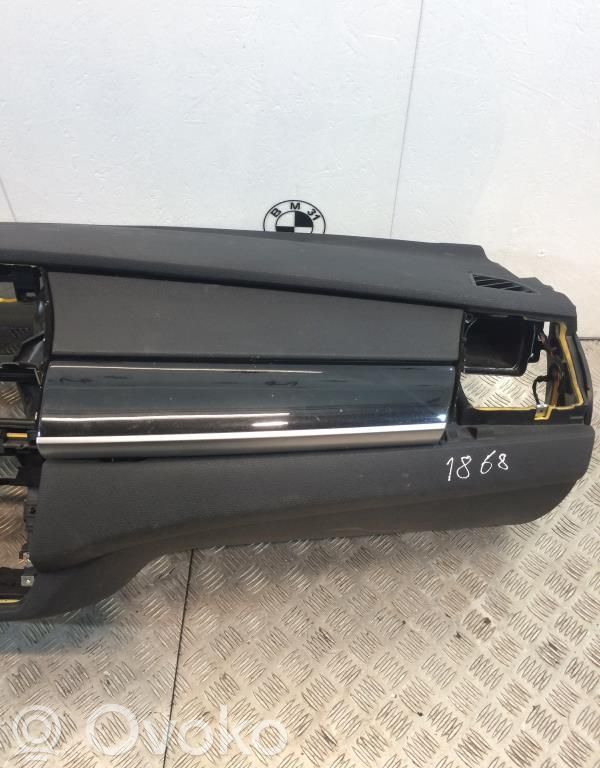 BMW X5 E70 Dashboard 