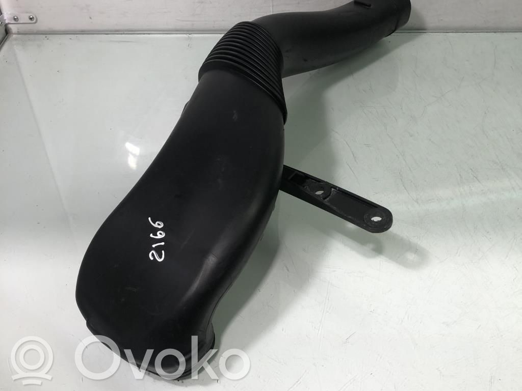 BMW X6 E71 Ilmanoton letku 